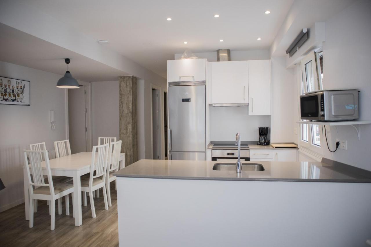 Apartment Plaza B - Local Rentss San Sebastián